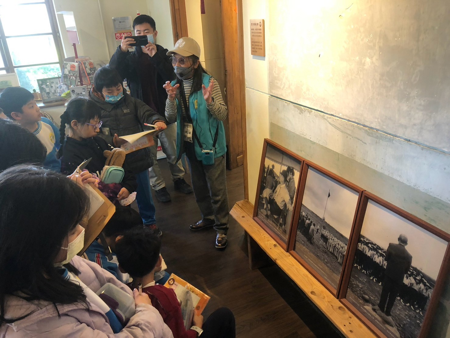 09_參觀新竹241藝術空間，動手做一幅屬於自己的展覽海報-1